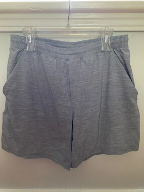 Lululemon Men’s Casual Everyday Knit Shorts in Heather Gray